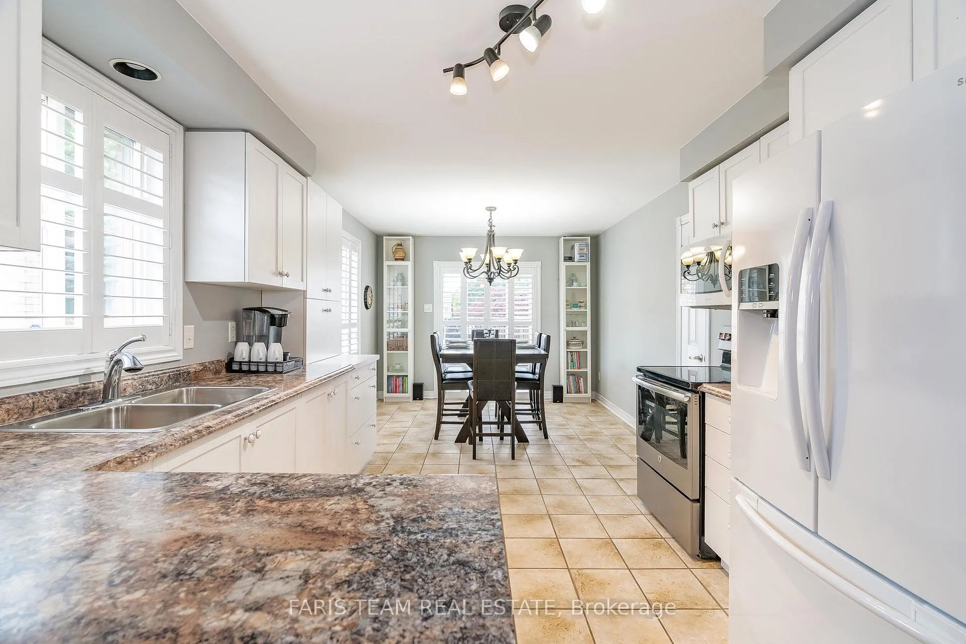 Photo 3 of 187 Sproule Drive, Barrie, Edgehill Drive — HOMEH