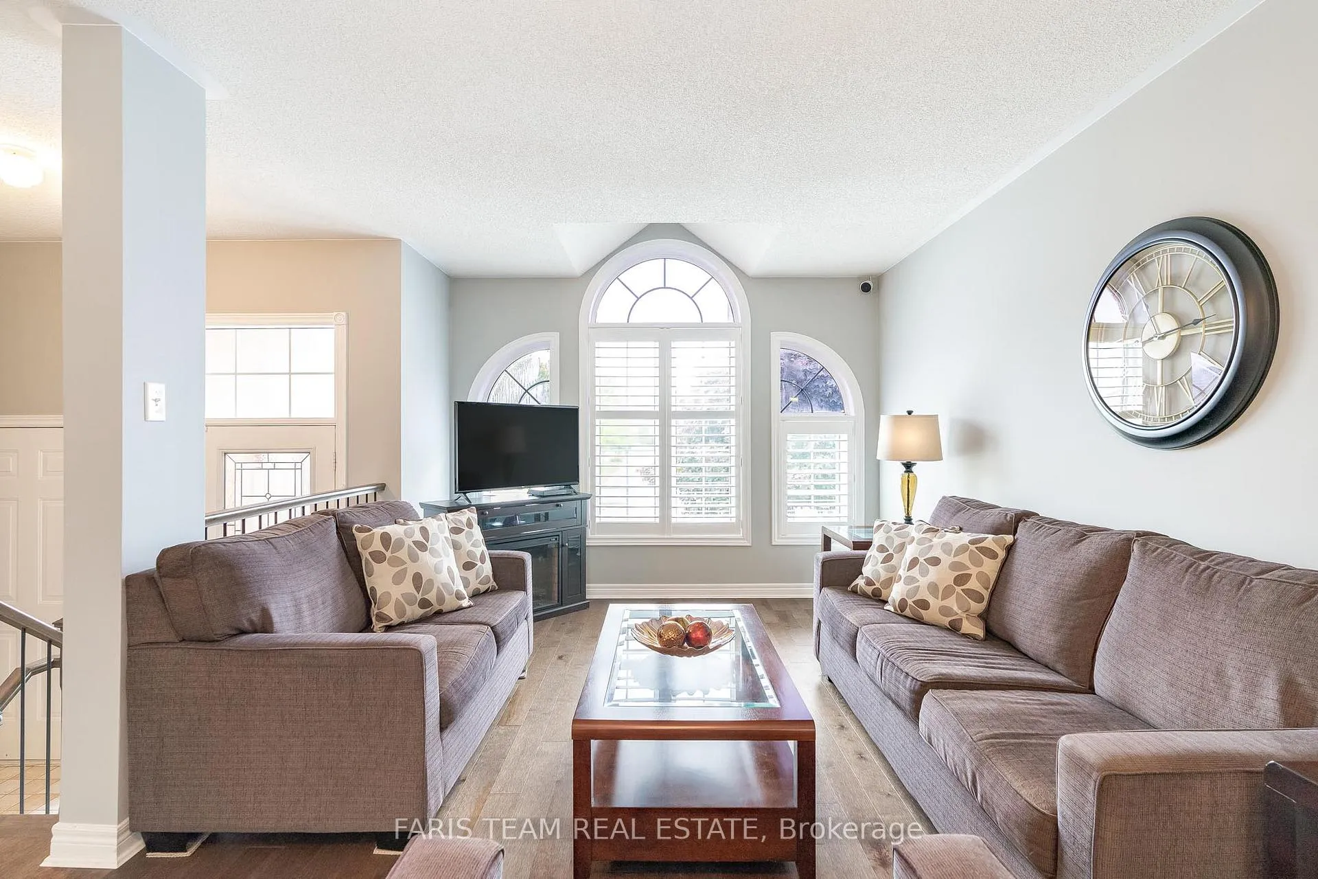 Photo 7 of 187 Sproule Drive, Barrie, Edgehill Drive — HOMEH