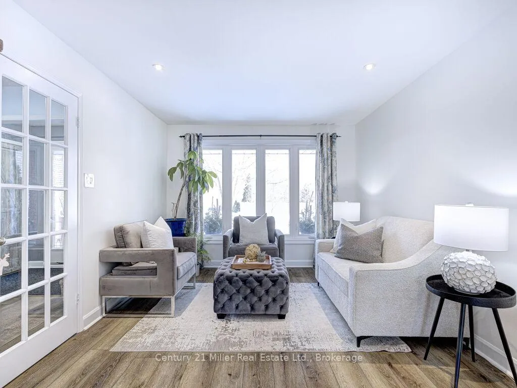 Photo 7 of 1476 Mayors Manor, Oakville, Glen Abbey — HOMEH