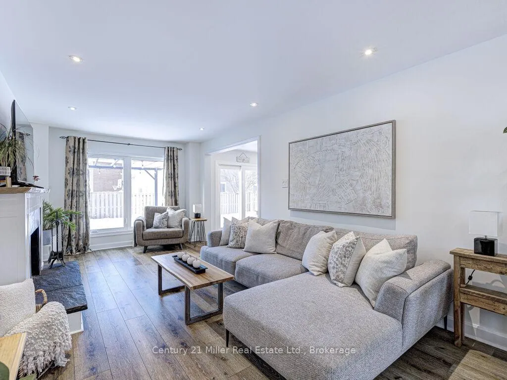 Photo 11 of 1476 Mayors Manor, Oakville, Glen Abbey — HOMEH