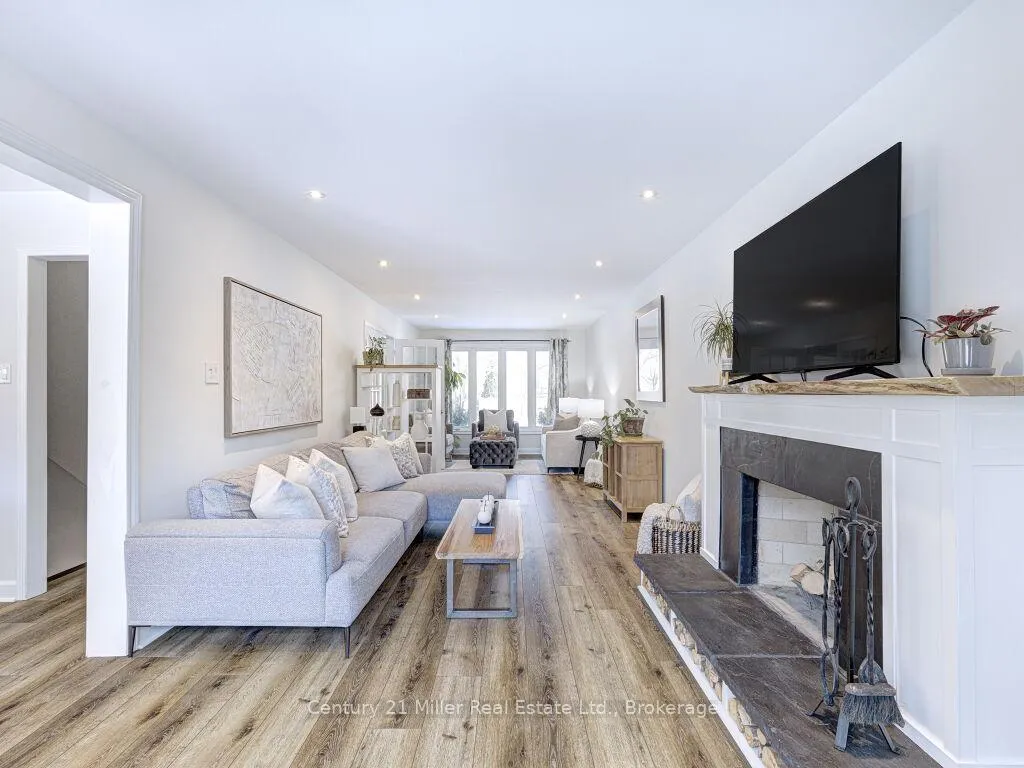 Photo 12 of 1476 Mayors Manor, Oakville, Glen Abbey — HOMEH