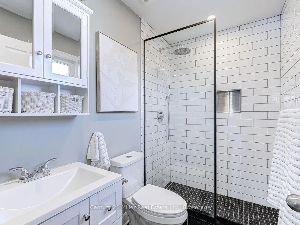 Photo 25 of 1476 Mayors Manor, Oakville, Glen Abbey — HOMEH