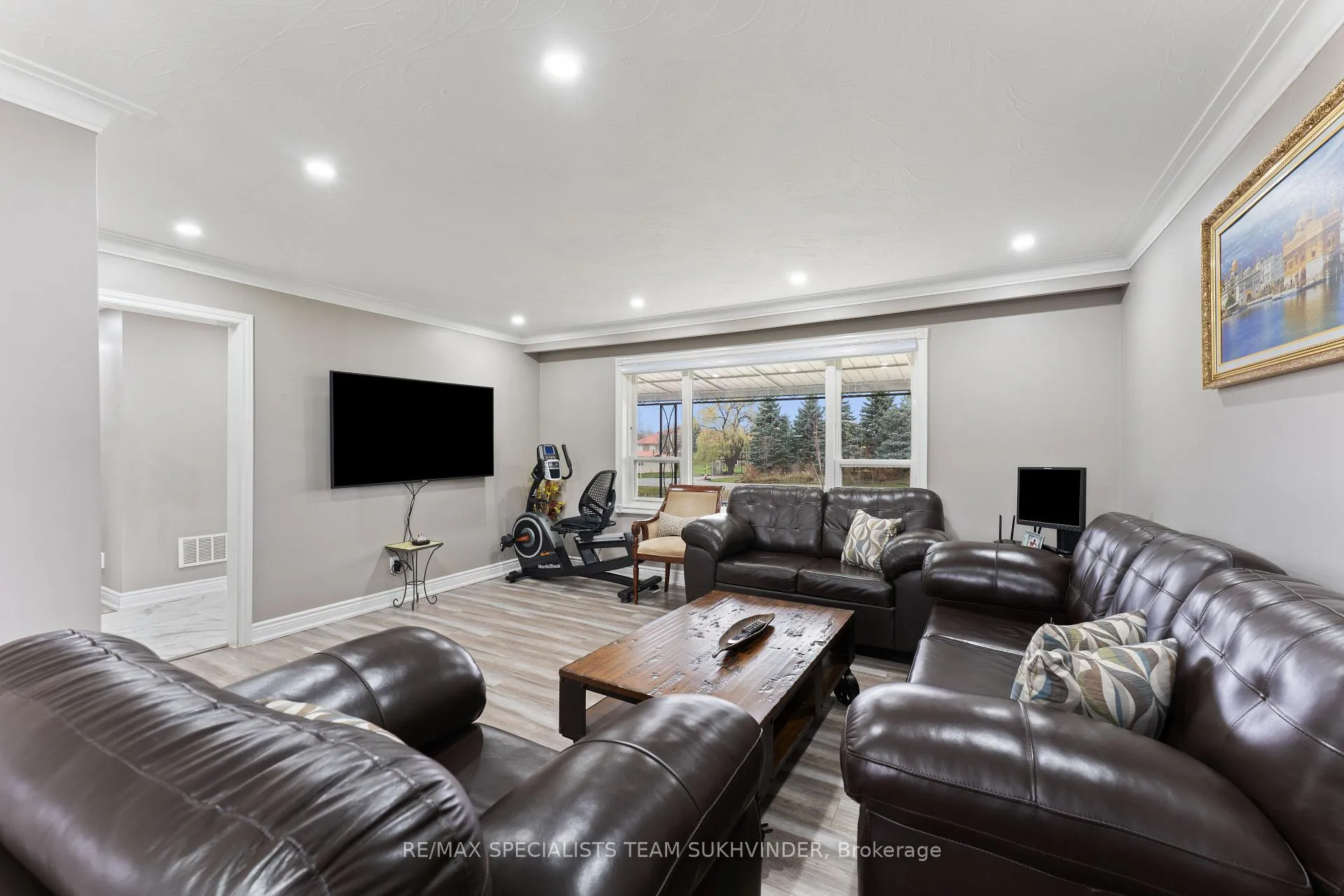 Photo 4 of 13230 Centreville Creek Road, Caledon, Rural Caledon — HOMEH