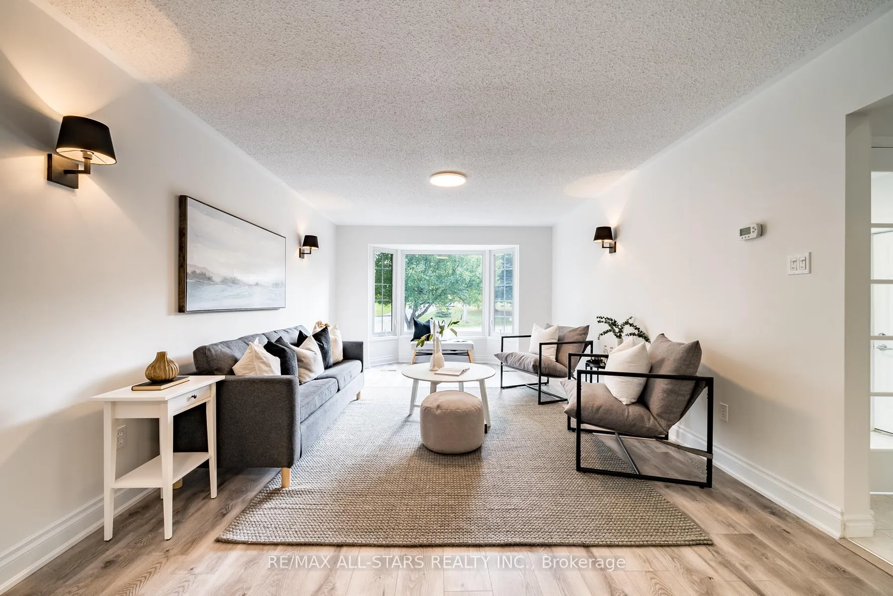 Photo 6 of 5 Edinborough Avenue, Scugog, Port Perry — HOMEH