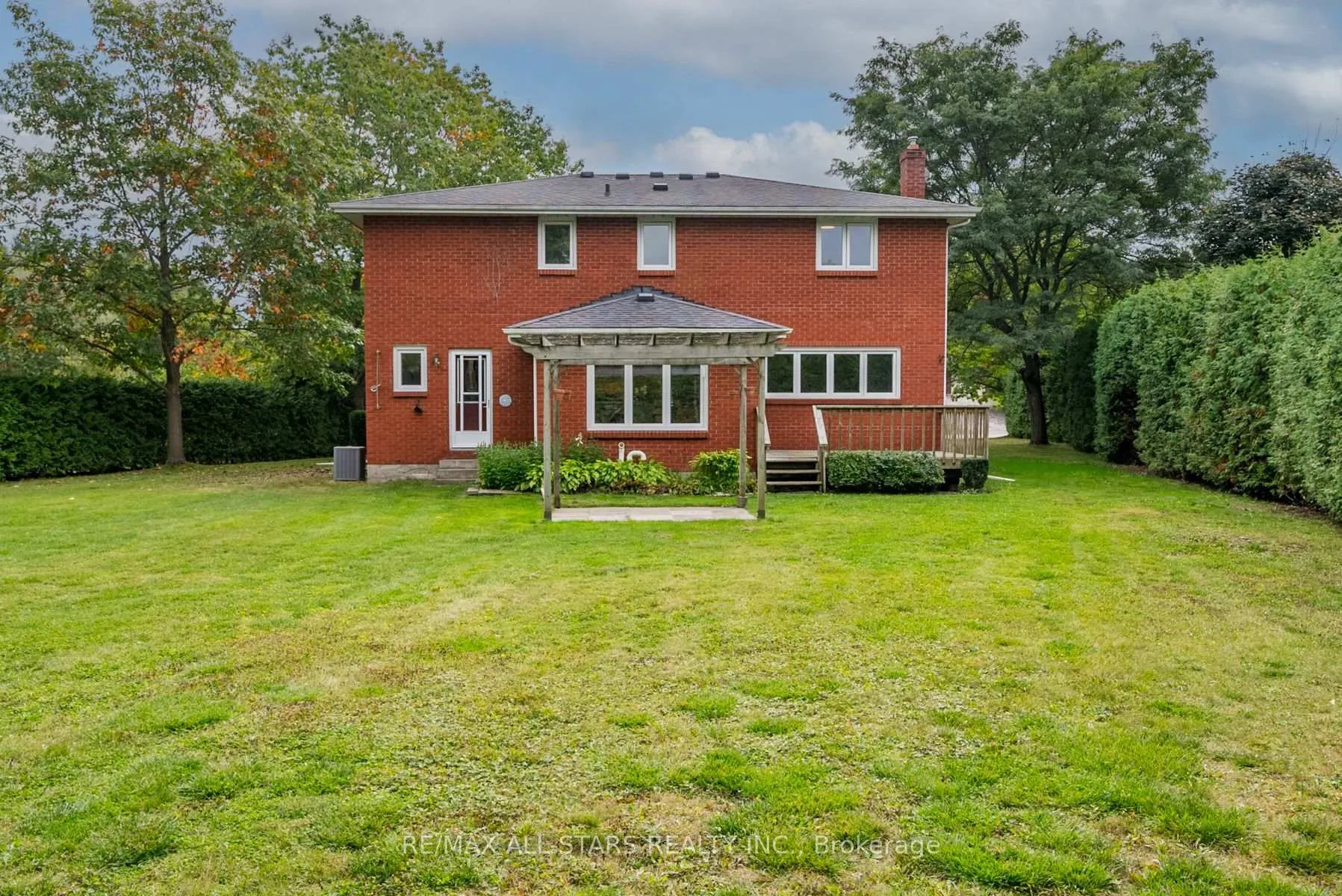 Photo 30 of 5 Edinborough Avenue, Scugog, Port Perry — HOMEH