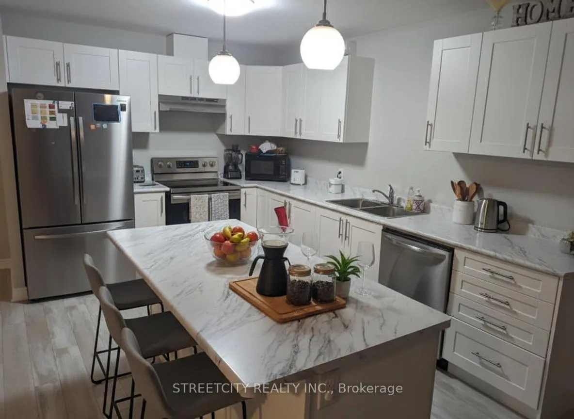 Photo 5 of 32 Bounty Avenue, Thorold, Rolling Meadows — HOMEH