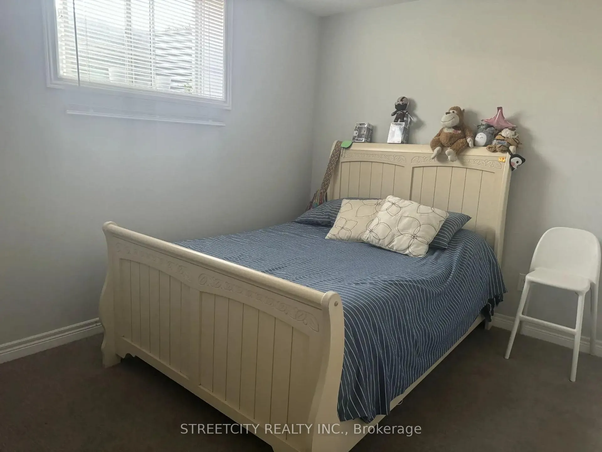 Photo 17 of 32 Bounty Avenue, Thorold, Rolling Meadows — HOMEH