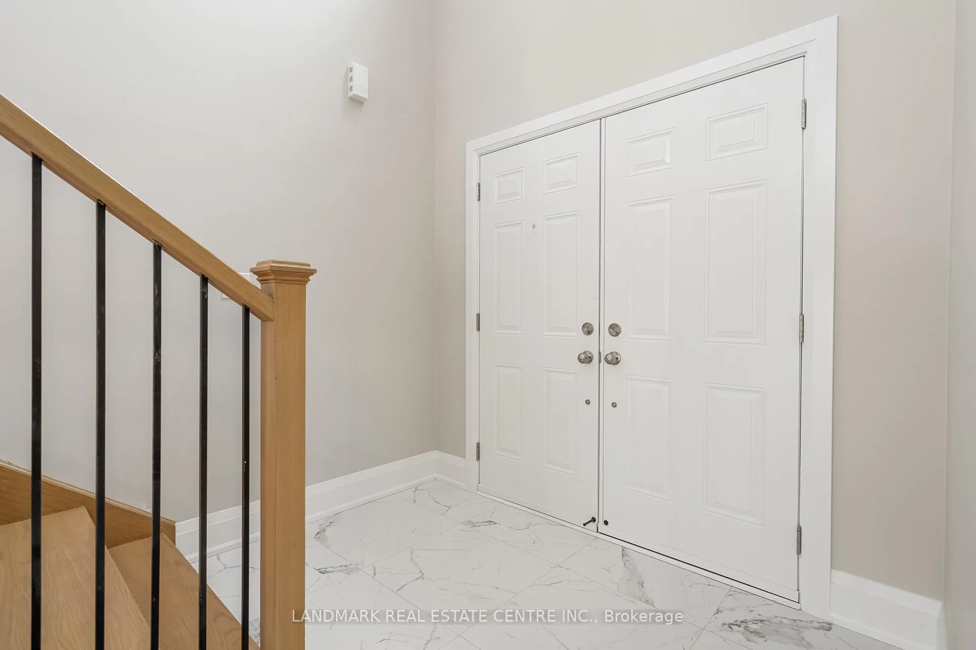 Photo 10 of 9 Bounty Avenue, Thorold, Rolling Meadows — HOMEH
