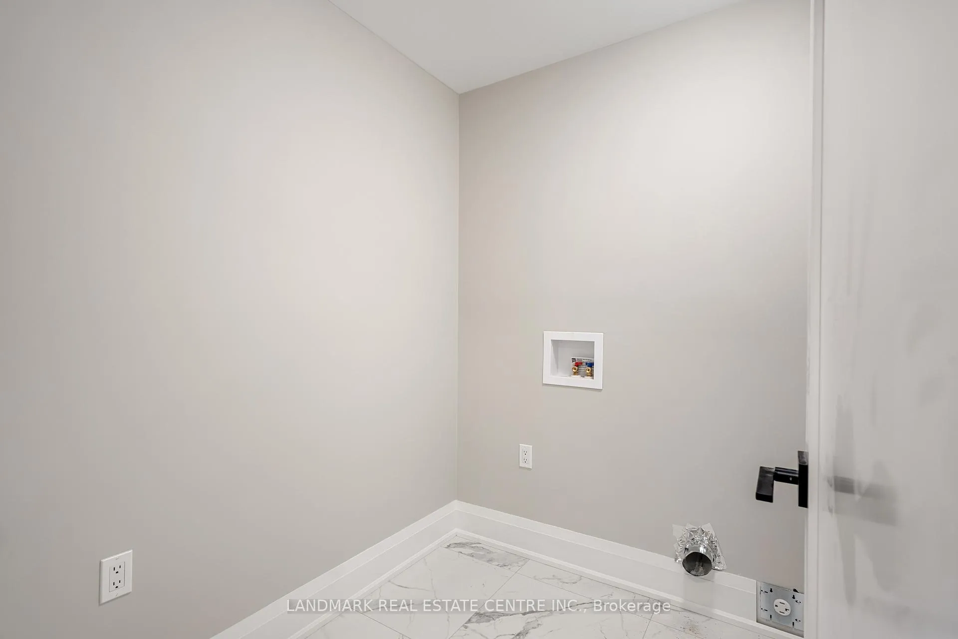 Photo 29 of 9 Bounty Avenue, Thorold, Rolling Meadows — HOMEH
