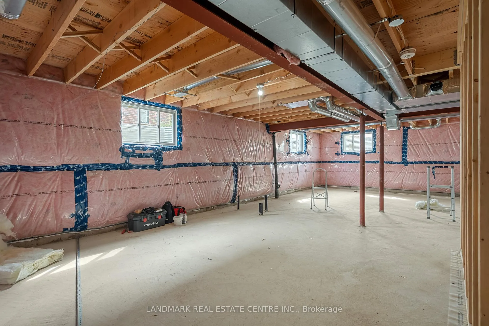 Photo 39 of 9 Bounty Avenue, Thorold, Rolling Meadows — HOMEH