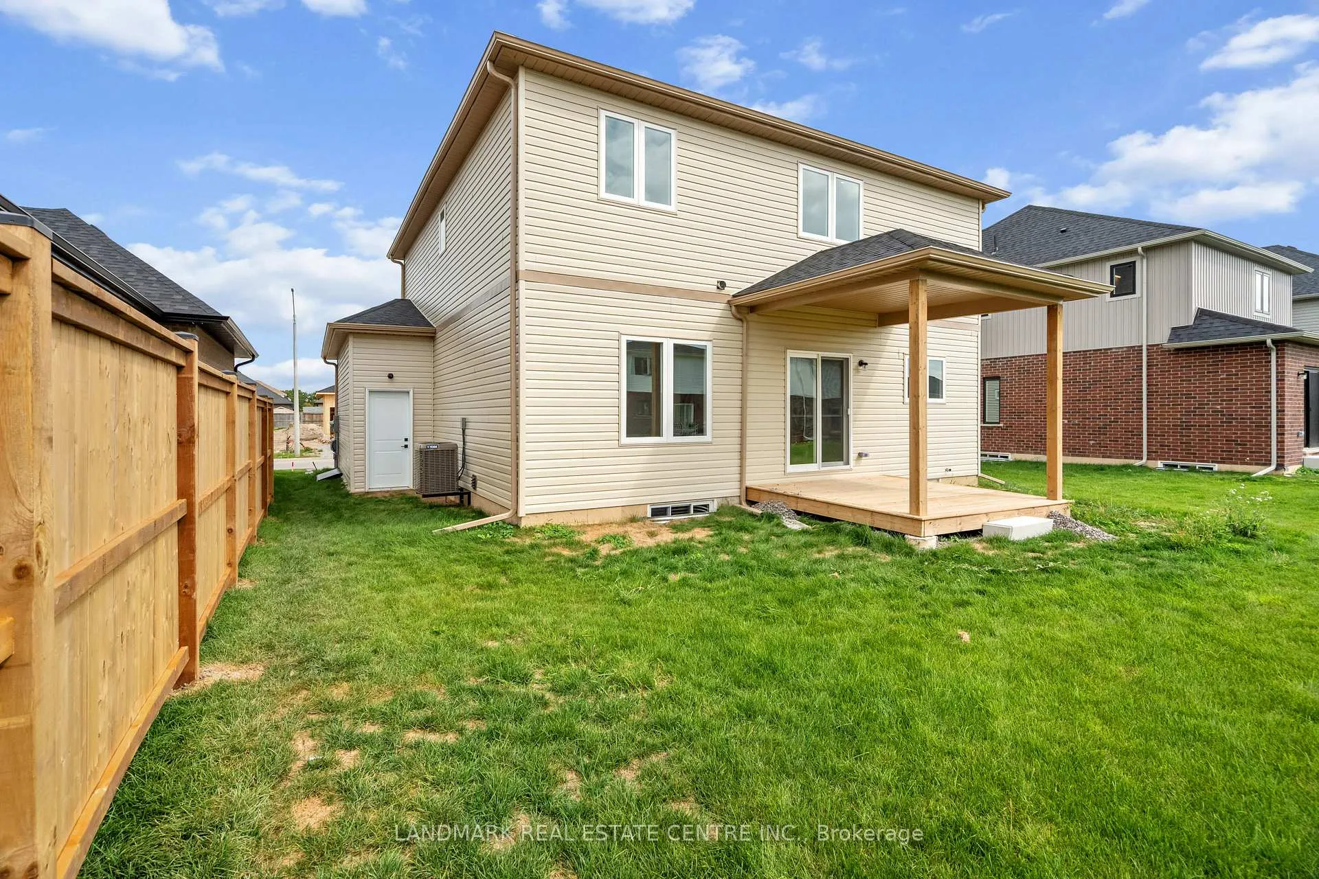 Photo 43 of 9 Bounty Avenue, Thorold, Rolling Meadows — HOMEH
