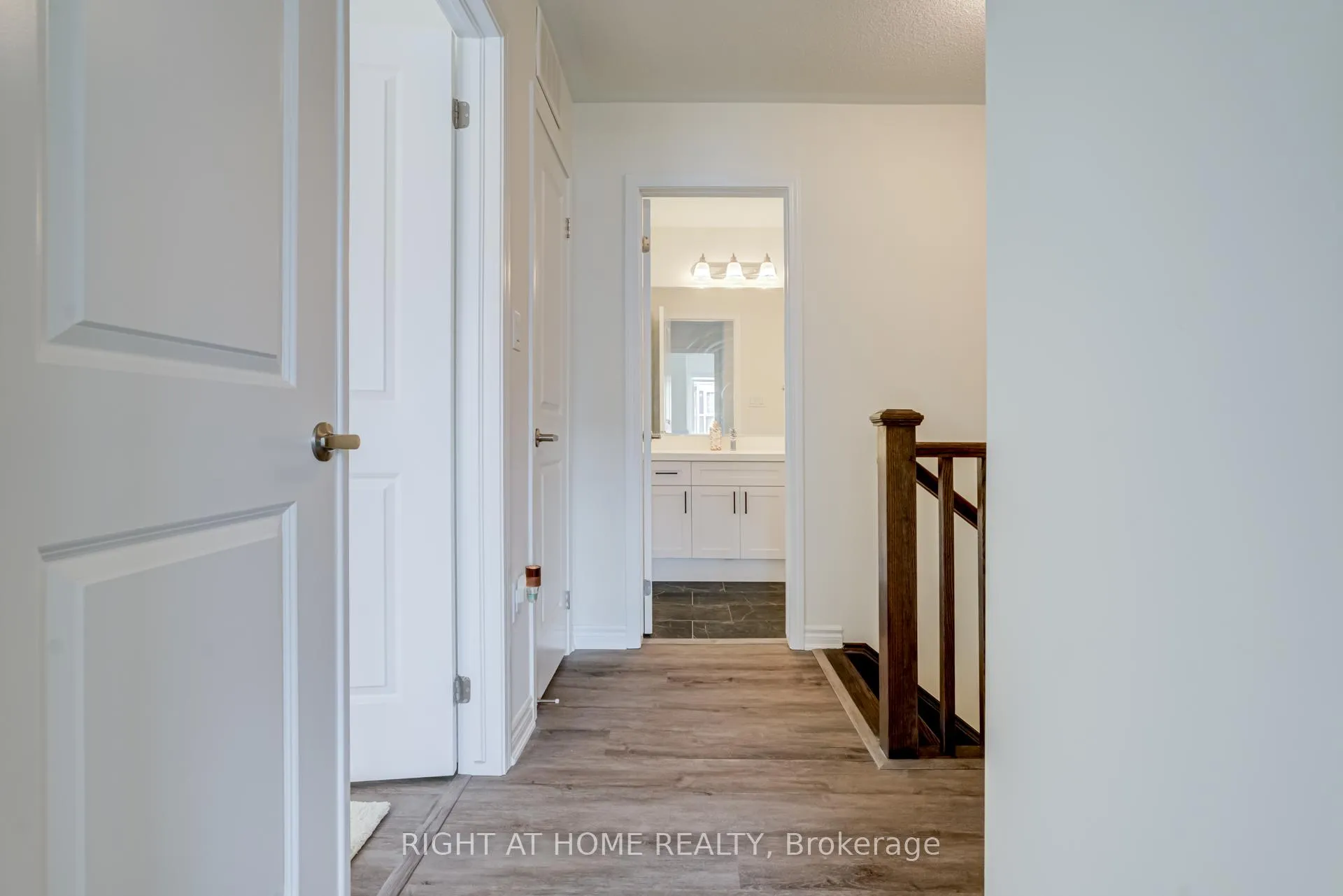 Photo 25 of 3353 Thunderbird Promenade, Pickering, Rural Pickering — HOMEH