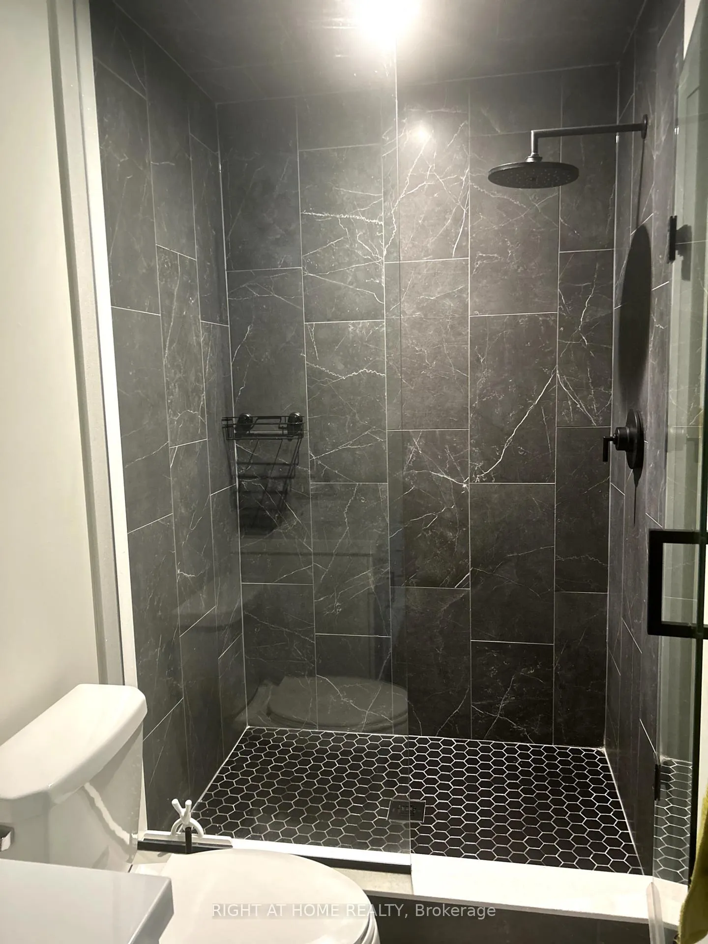 Photo 31 of 3353 Thunderbird Promenade, Pickering, Rural Pickering — HOMEH