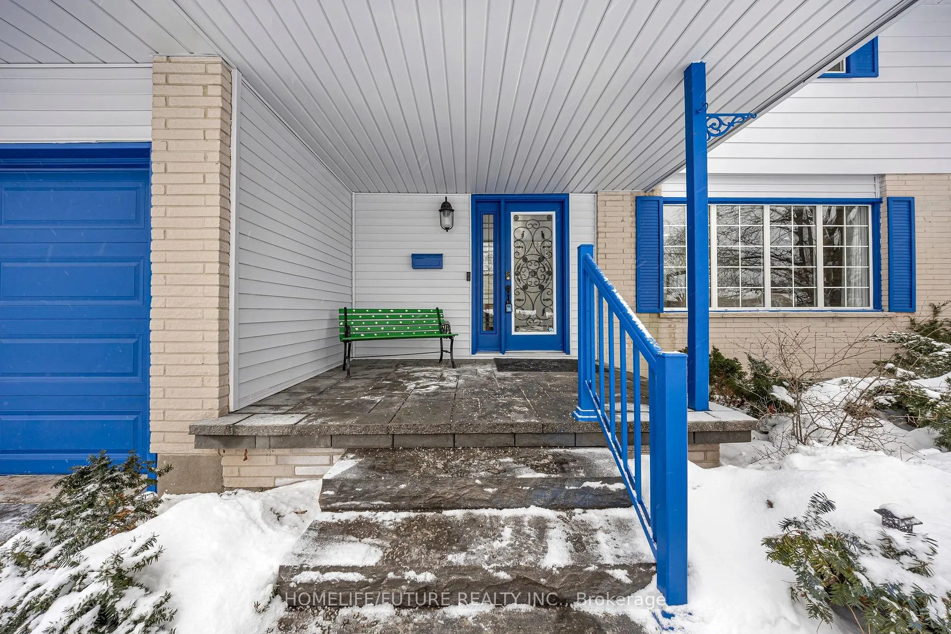 Photo 4 of 835 Carnaby Crescent, Oshawa, Centennial — HOMEH