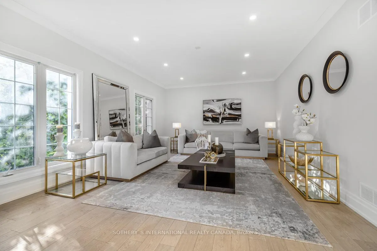 Photo 7 of 4 Steeplechase Avenue, Aurora, Aurora Estates — HOMEH
