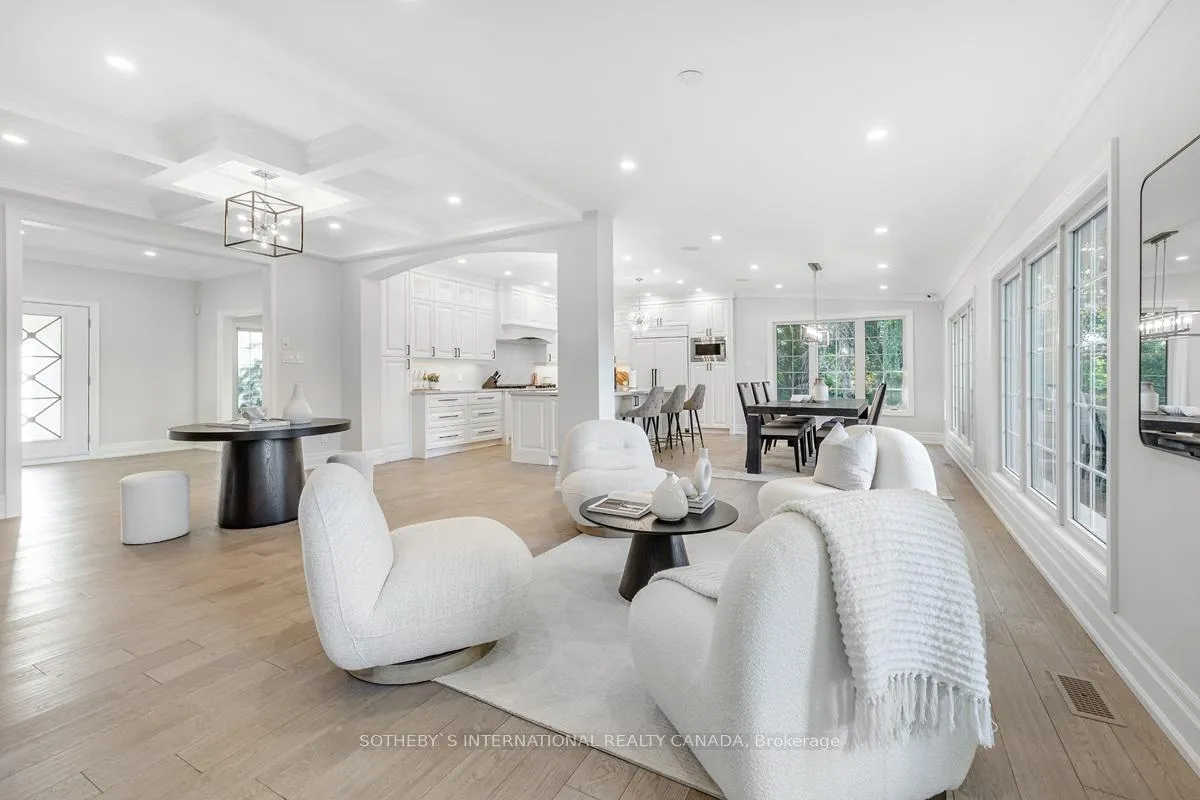 Photo 14 of 4 Steeplechase Avenue, Aurora, Aurora Estates — HOMEH