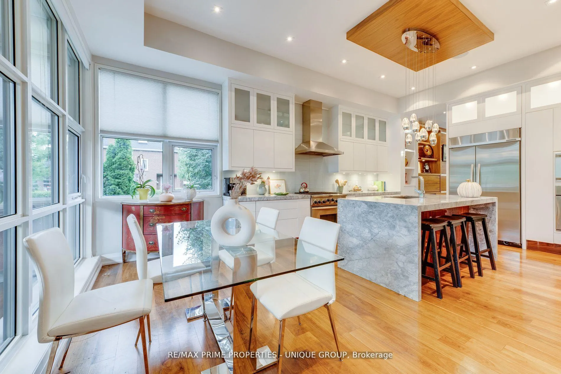 Photo 19 of 326 Joicey Boulevard, Toronto, Bedford Park-Nortown — HOMEH