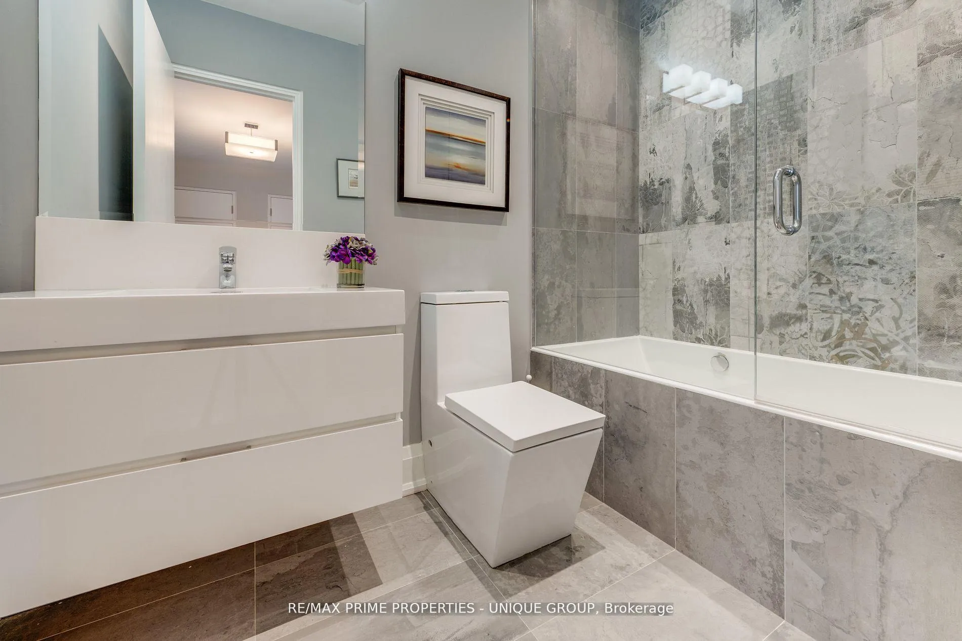 Photo 33 of 326 Joicey Boulevard, Toronto, Bedford Park-Nortown — HOMEH