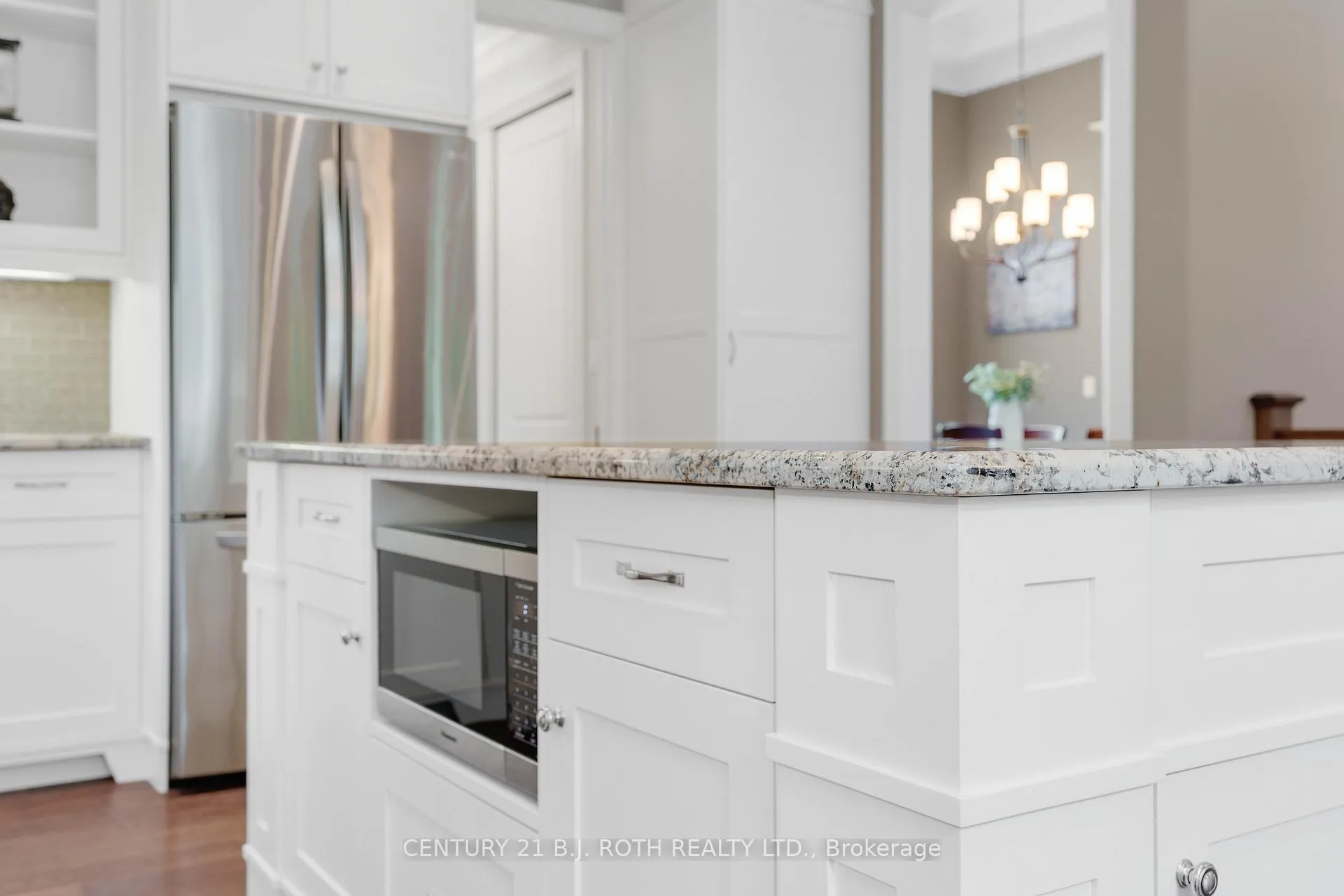 Photo 13 of 110 Mennill Drive, Springwater, Snow Valley — HOMEH