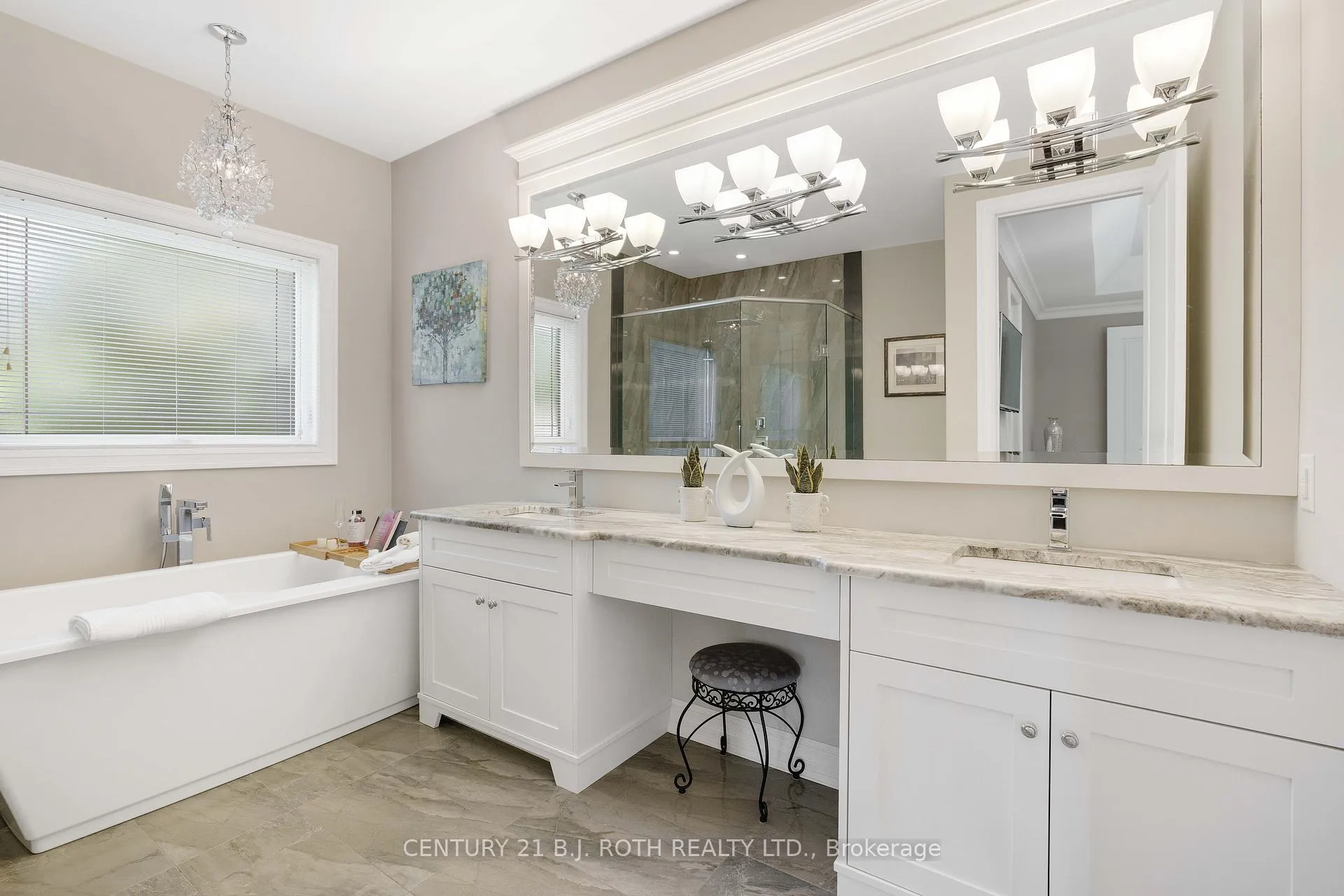 Photo 21 of 110 Mennill Drive, Springwater, Snow Valley — HOMEH
