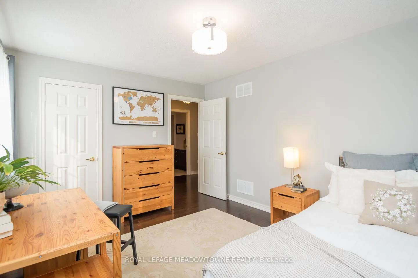 Photo 27 of 318 Malboeuf Court, Milton, Scott — HOMEH