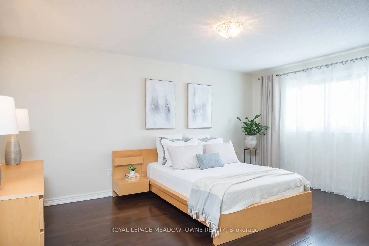 Photo 32 of 318 Malboeuf Court, Milton, Scott — HOMEH