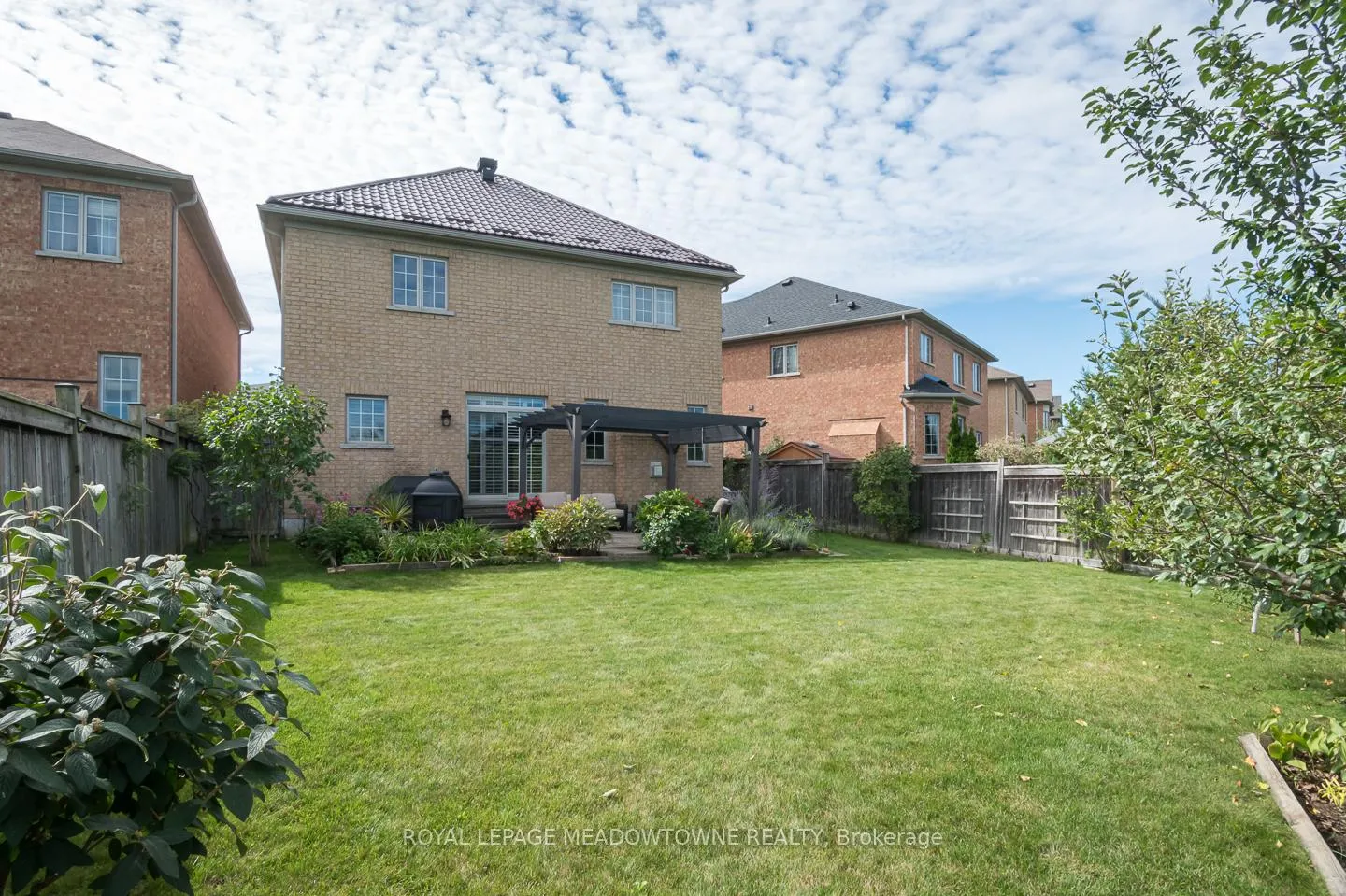 Photo 37 of 318 Malboeuf Court, Milton, Scott — HOMEH