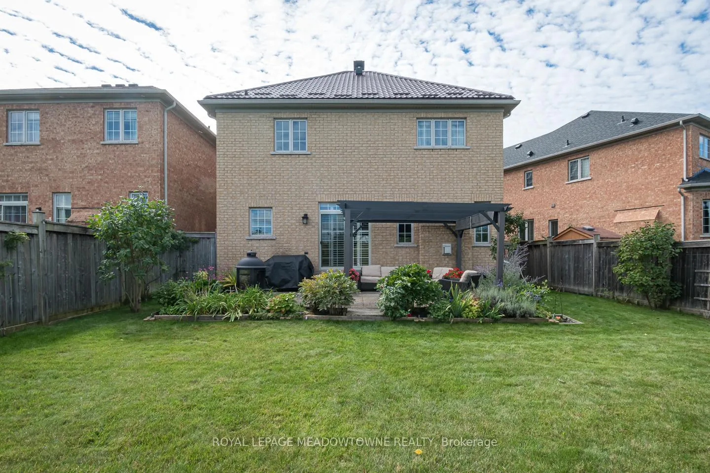Photo 38 of 318 Malboeuf Court, Milton, Scott — HOMEH