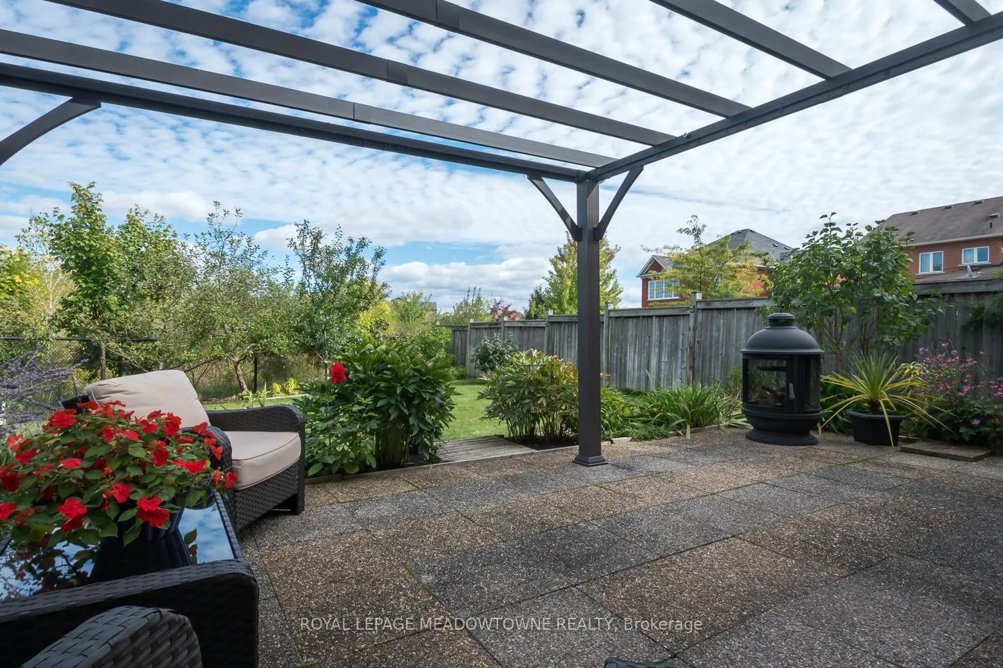 Photo 39 of 318 Malboeuf Court, Milton, Scott — HOMEH