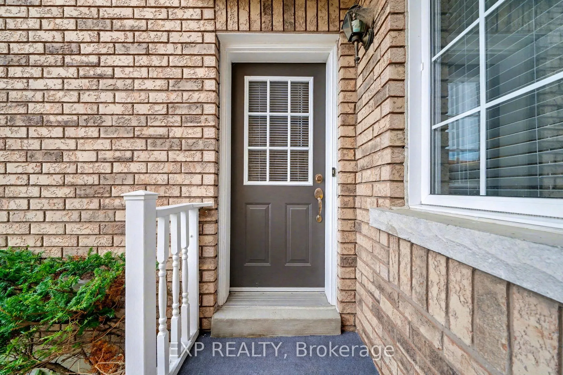 Photo 4 of 56 Hawthorne Crescent, Barrie, Ardagh — HOMEH
