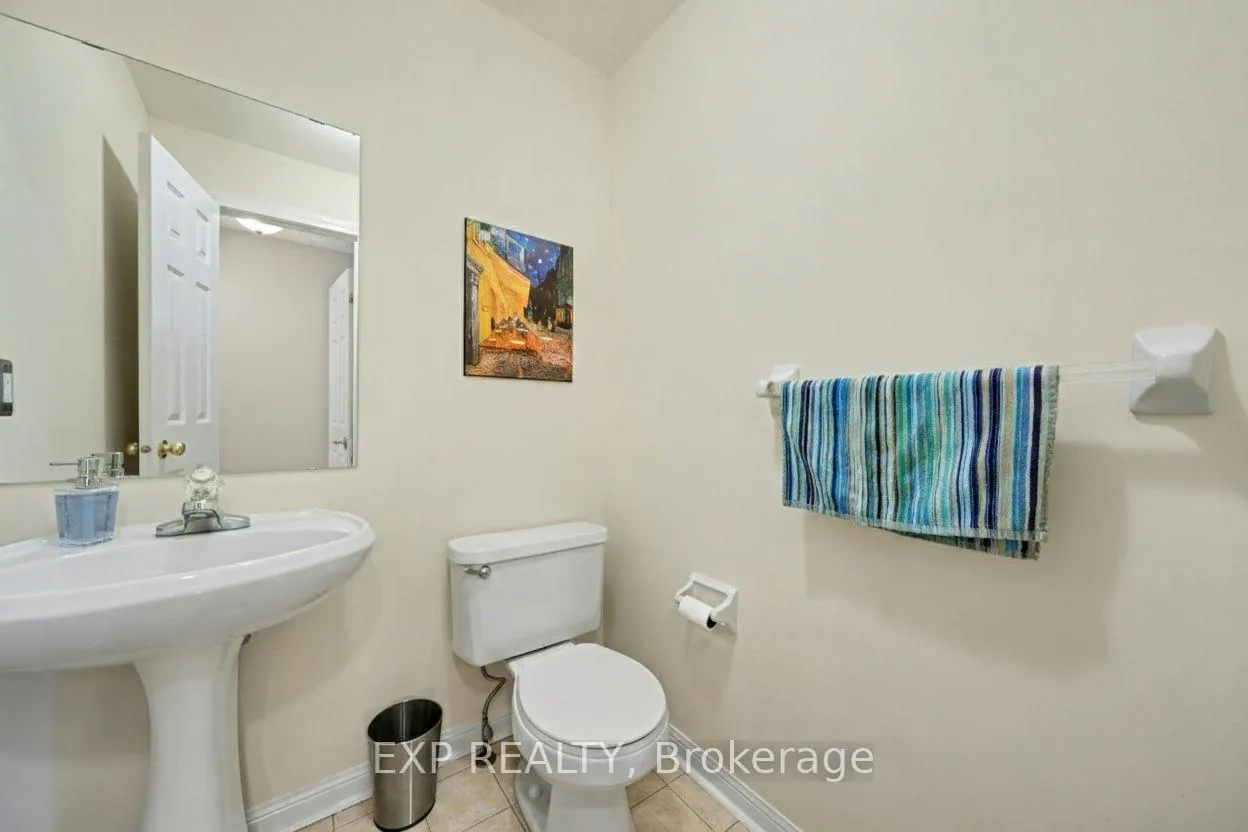 Photo 16 of 56 Hawthorne Crescent, Barrie, Ardagh — HOMEH