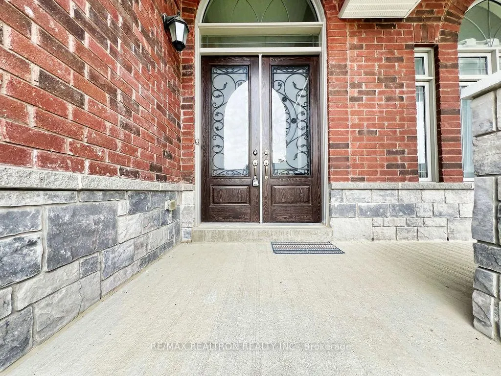 Photo 3 of 1137 Quarry Drive, Innisfil, Alcona — HOMEH