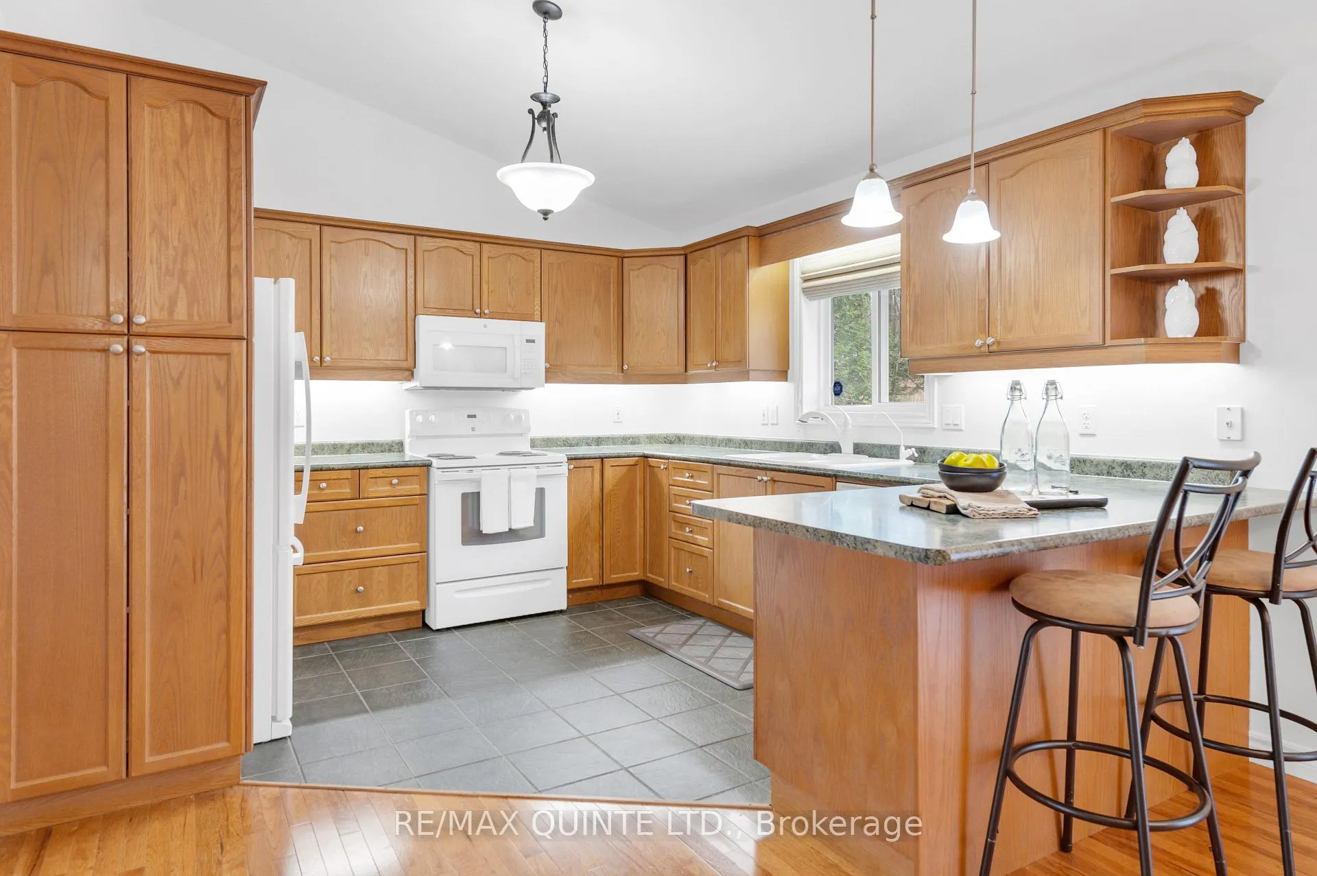 Photo 7 of 156 Shoal Point Road, Brighton, Rural Brighton — HOMEH