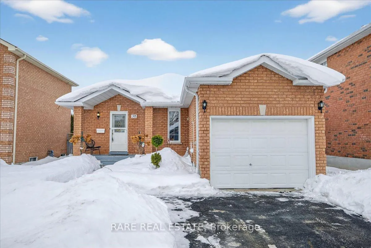 Photo 1 of 30 Mcveigh Drive, Barrie, Northwest — HOMEH