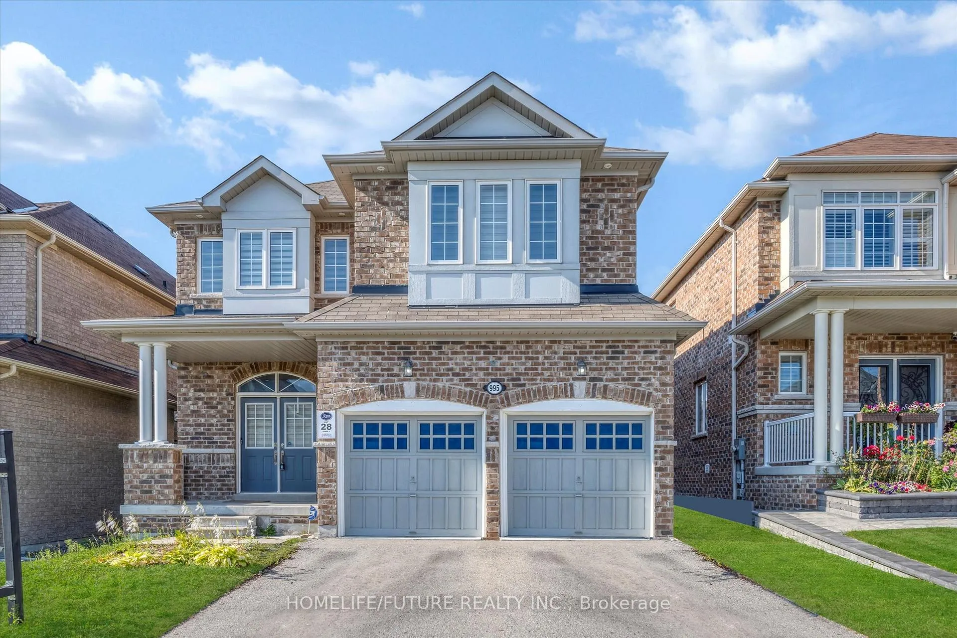 Photo 2 of 995 Wrenwood Drive, Oshawa, Taunton — HOMEH