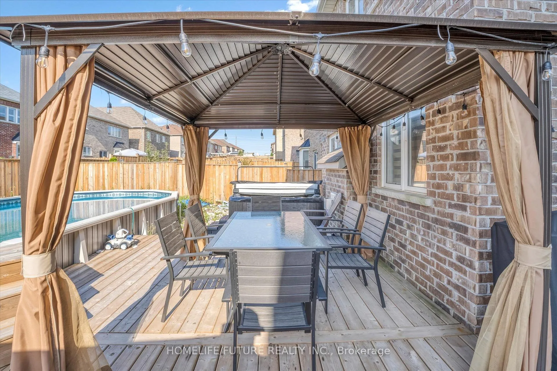 Photo 8 of 995 Wrenwood Drive, Oshawa, Taunton — HOMEH