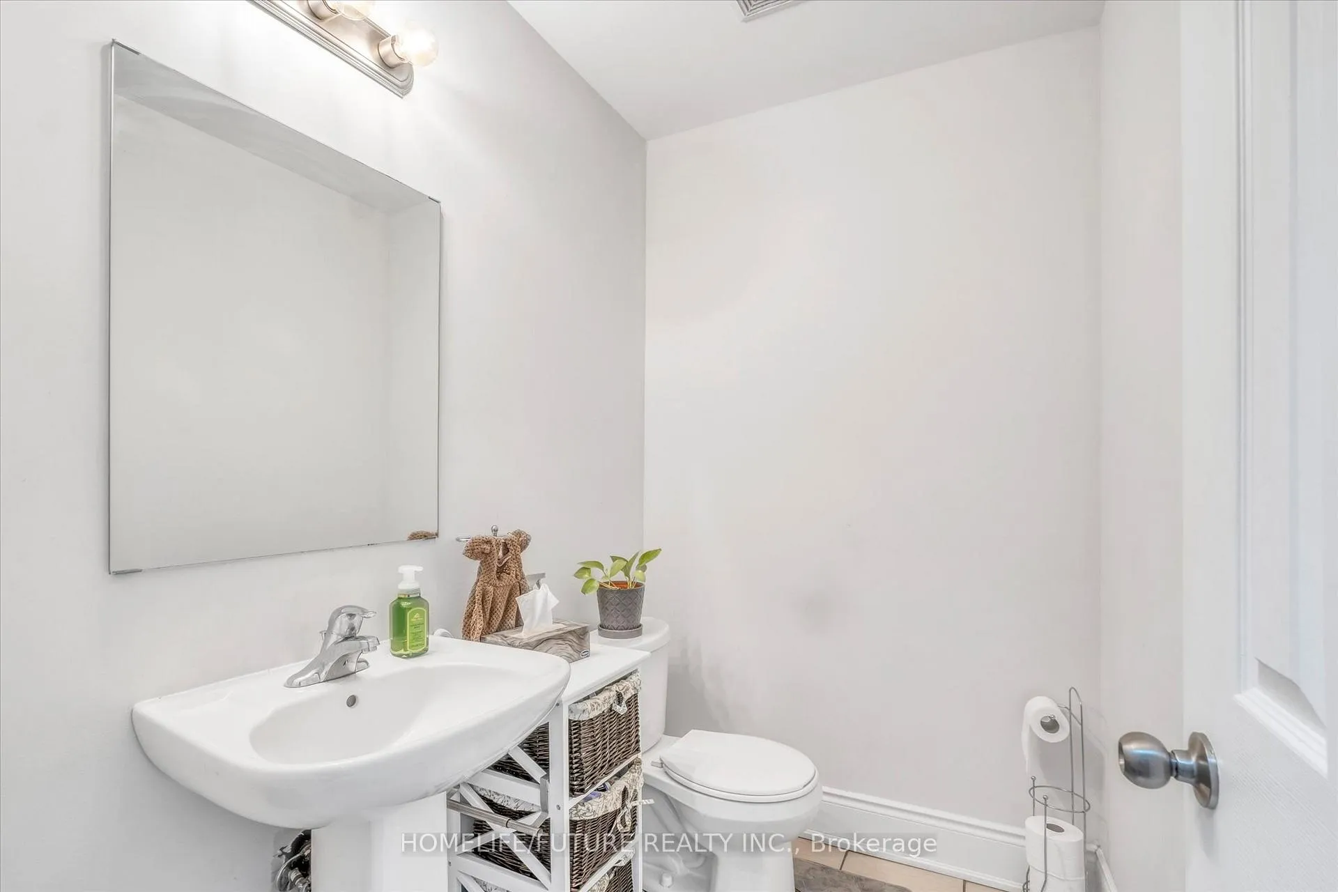 Photo 15 of 995 Wrenwood Drive, Oshawa, Taunton — HOMEH