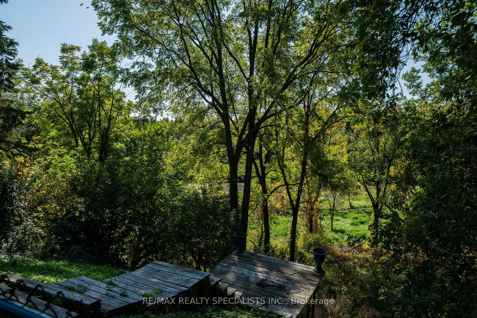 Photo 16 of 79 River Road, Brampton, Huttonville — HOMEH