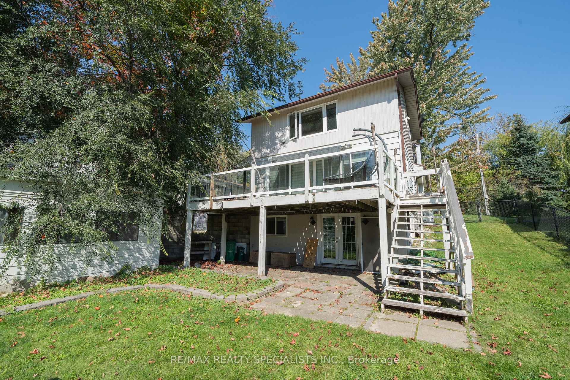 Photo 17 of 79 River Road, Brampton, Huttonville — HOMEH