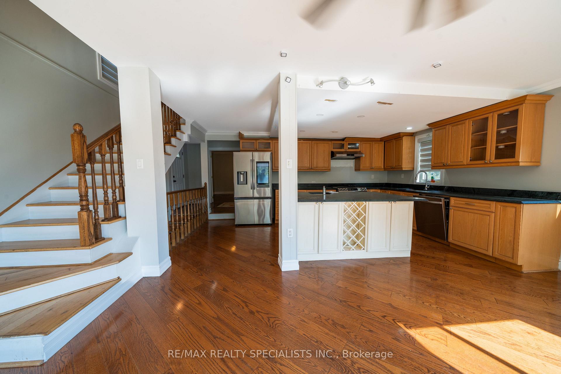 Photo 27 of 79 River Road, Brampton, Huttonville — HOMEH