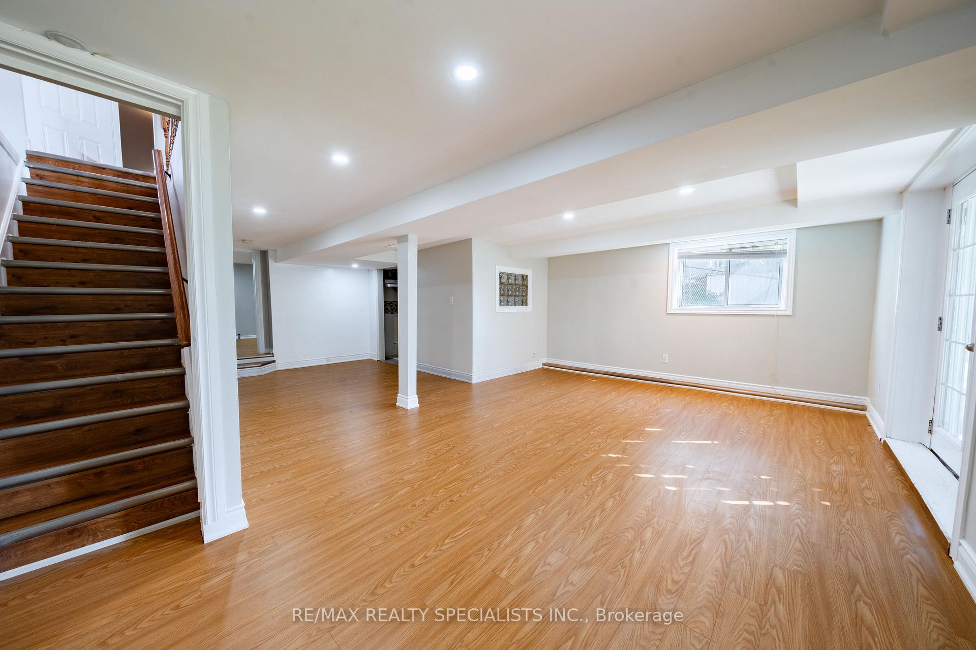 Photo 36 of 79 River Road, Brampton, Huttonville — HOMEH