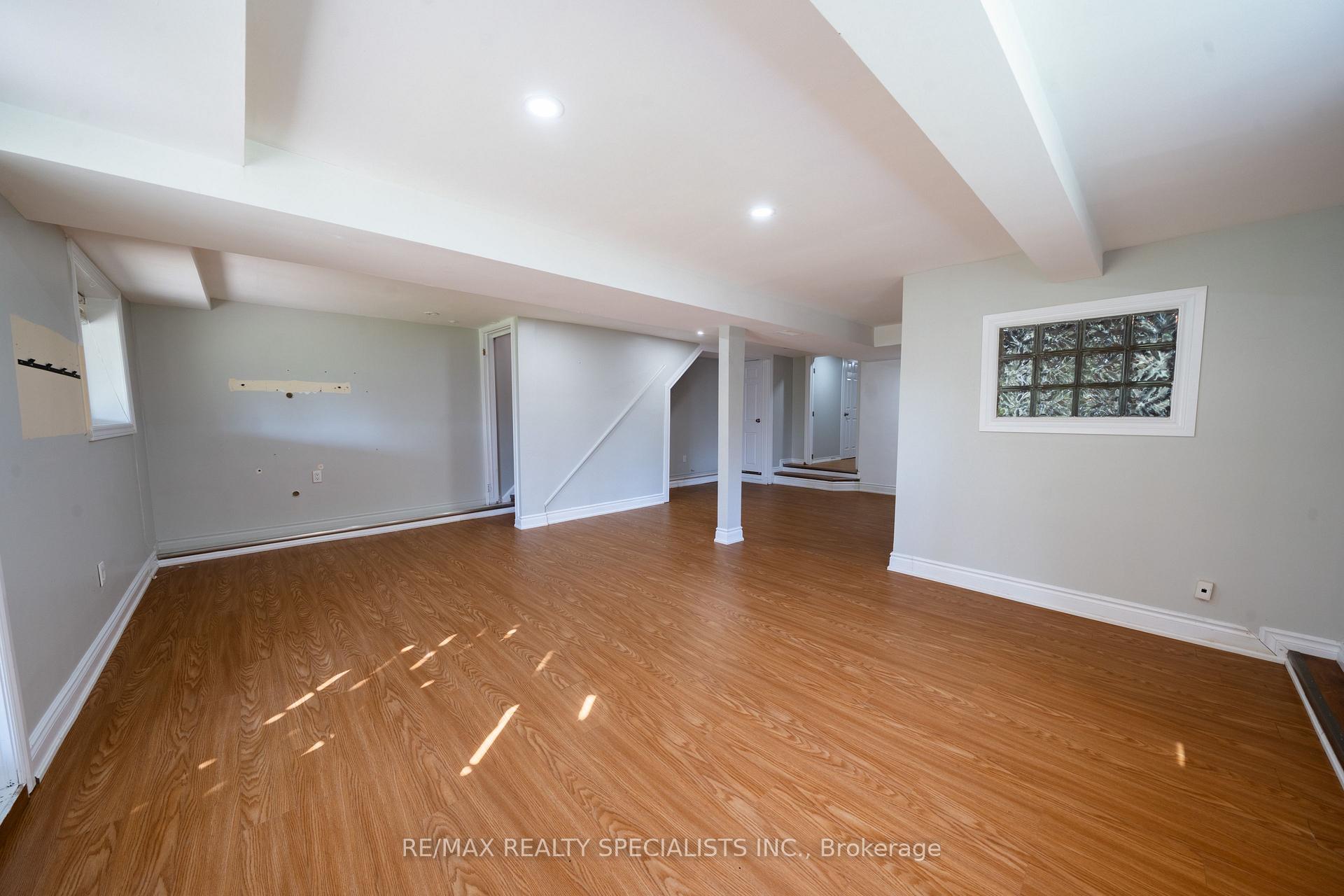Photo 37 of 79 River Road, Brampton, Huttonville — HOMEH