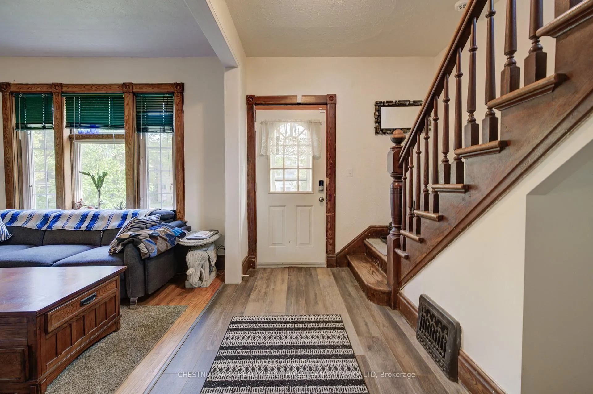 Photo 8 of 15 St Leger Street, Kitchener — HOMEH