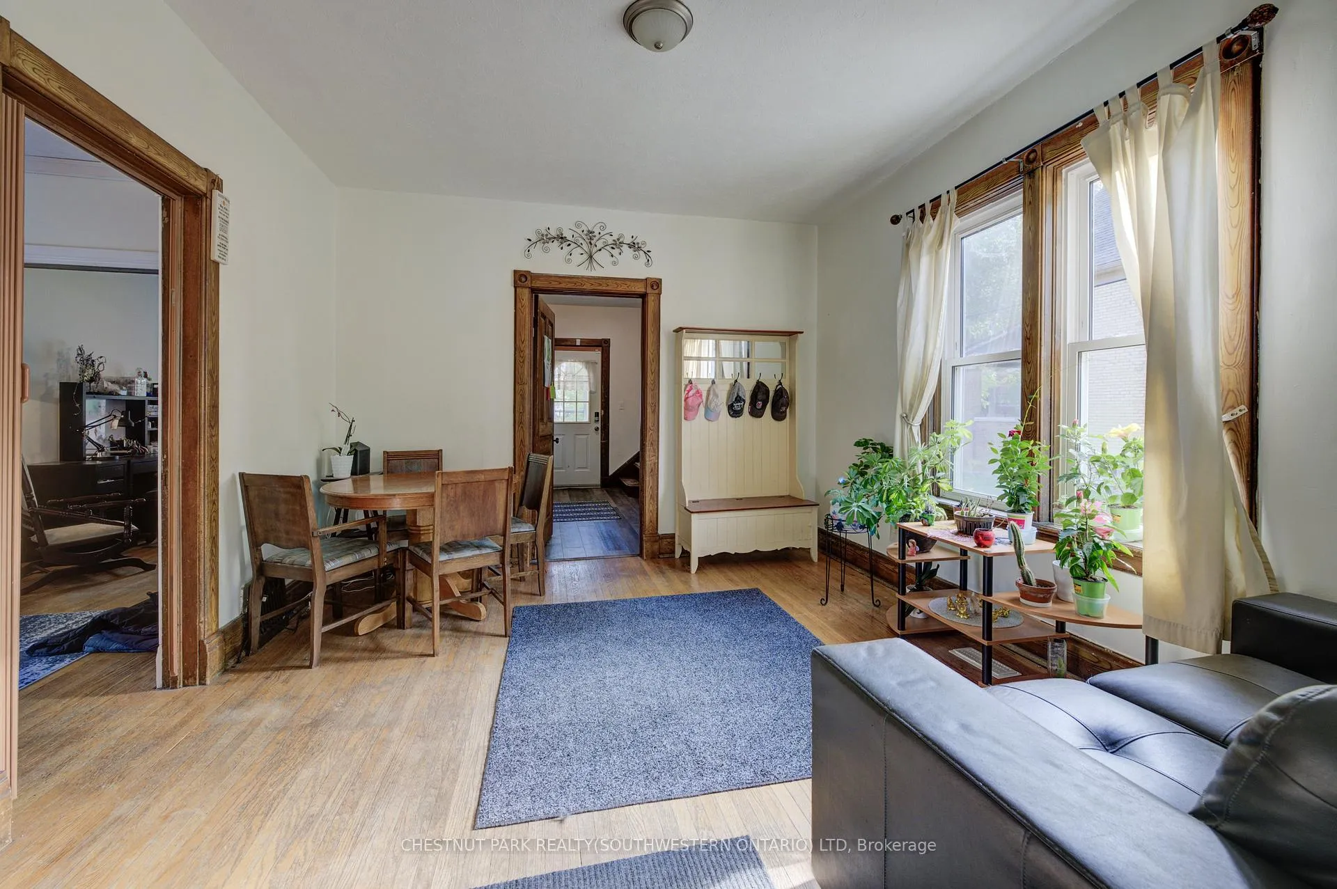 Photo 12 of 15 St Leger Street, Kitchener — HOMEH