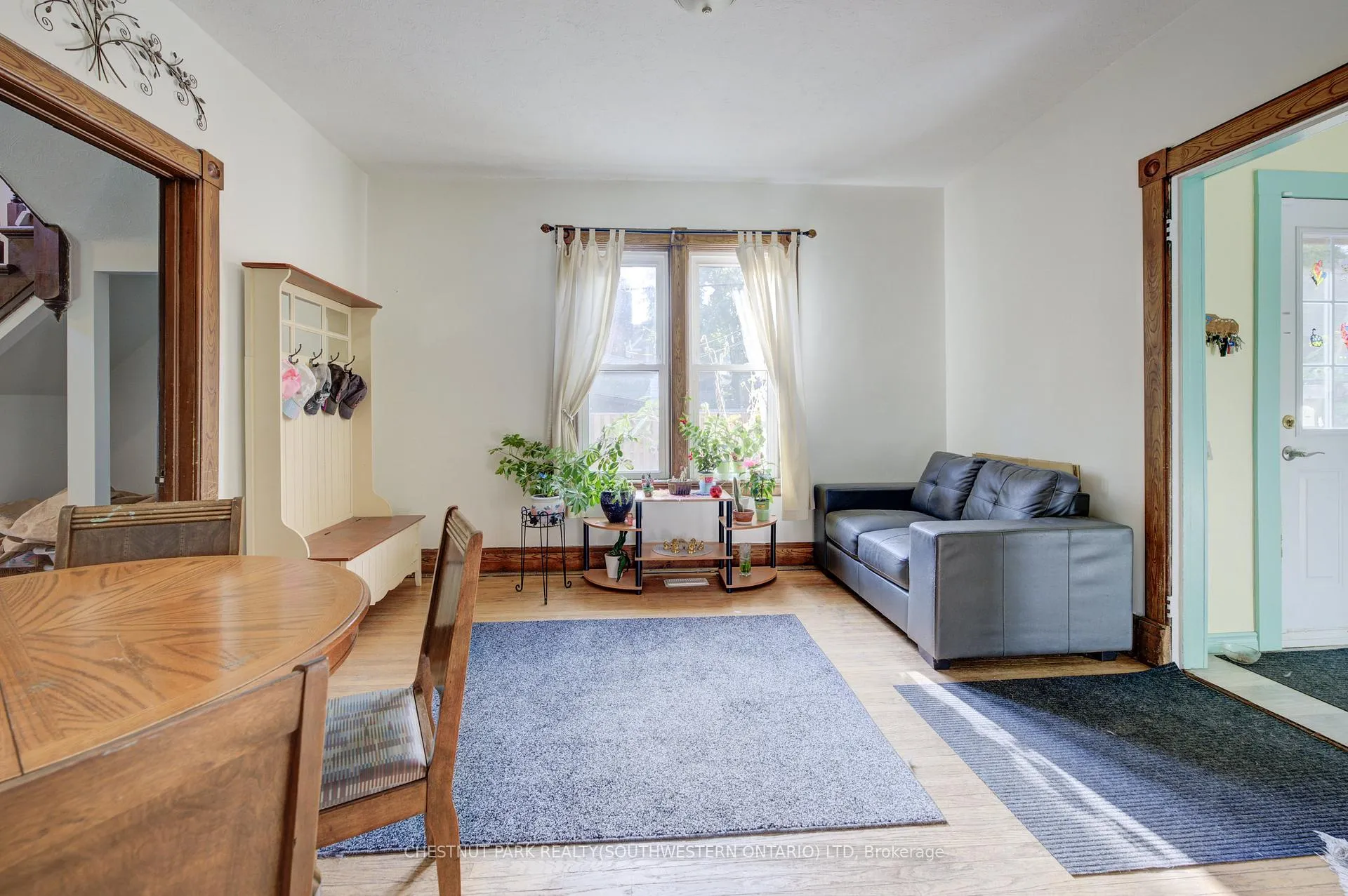 Photo 13 of 15 St Leger Street, Kitchener — HOMEH