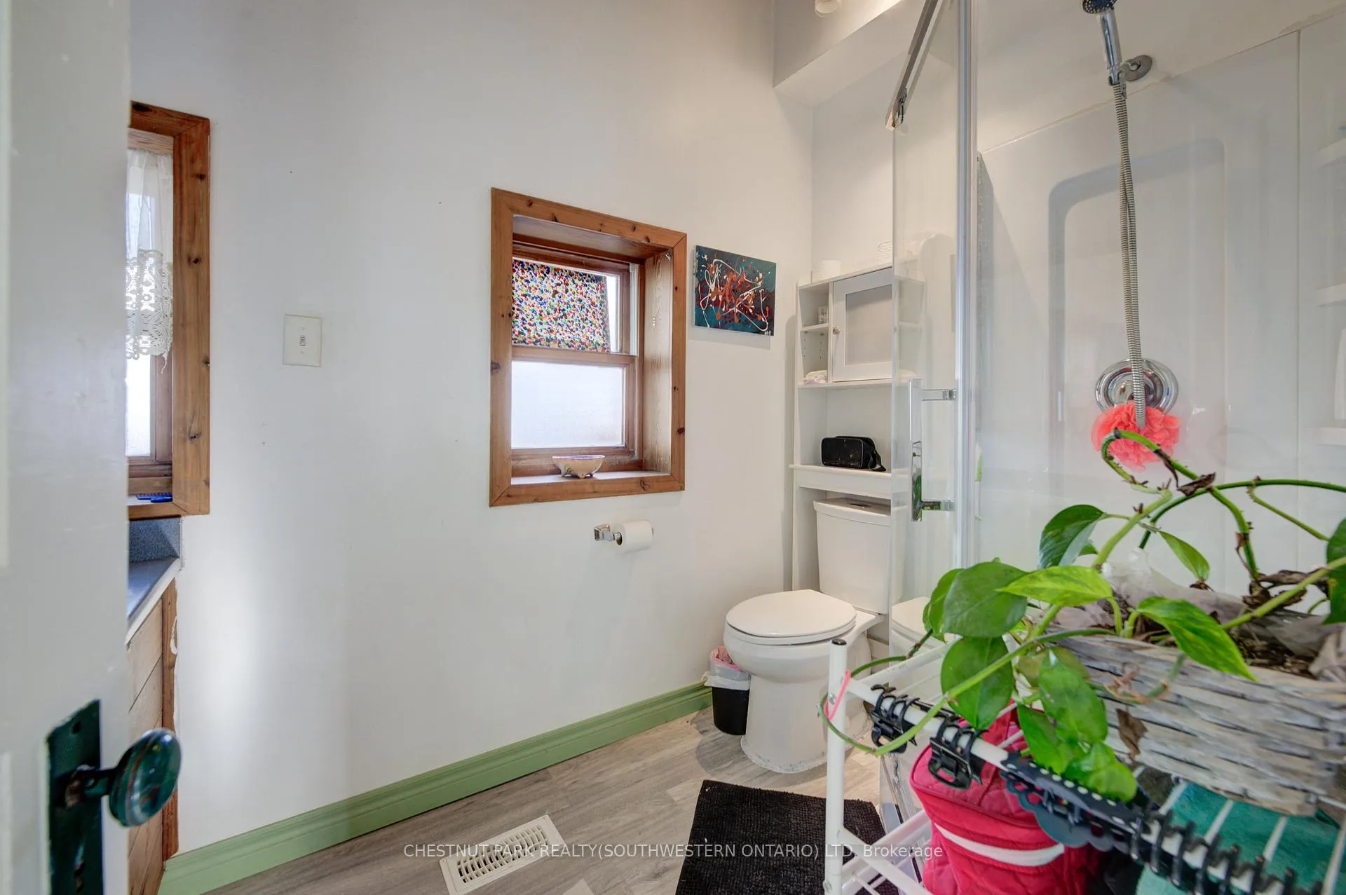 Photo 20 of 15 St Leger Street, Kitchener — HOMEH