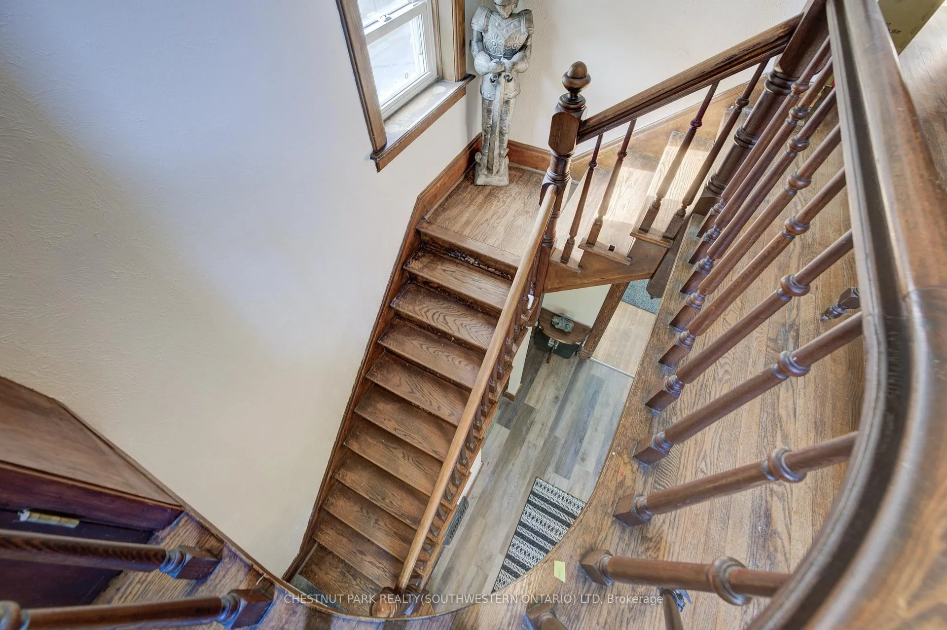 Photo 21 of 15 St Leger Street, Kitchener — HOMEH