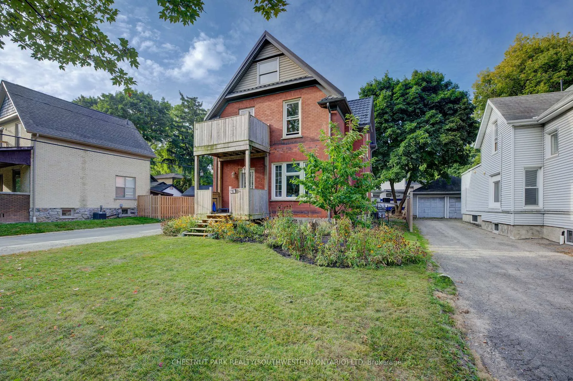 Photo 33 of 15 St Leger Street, Kitchener — HOMEH