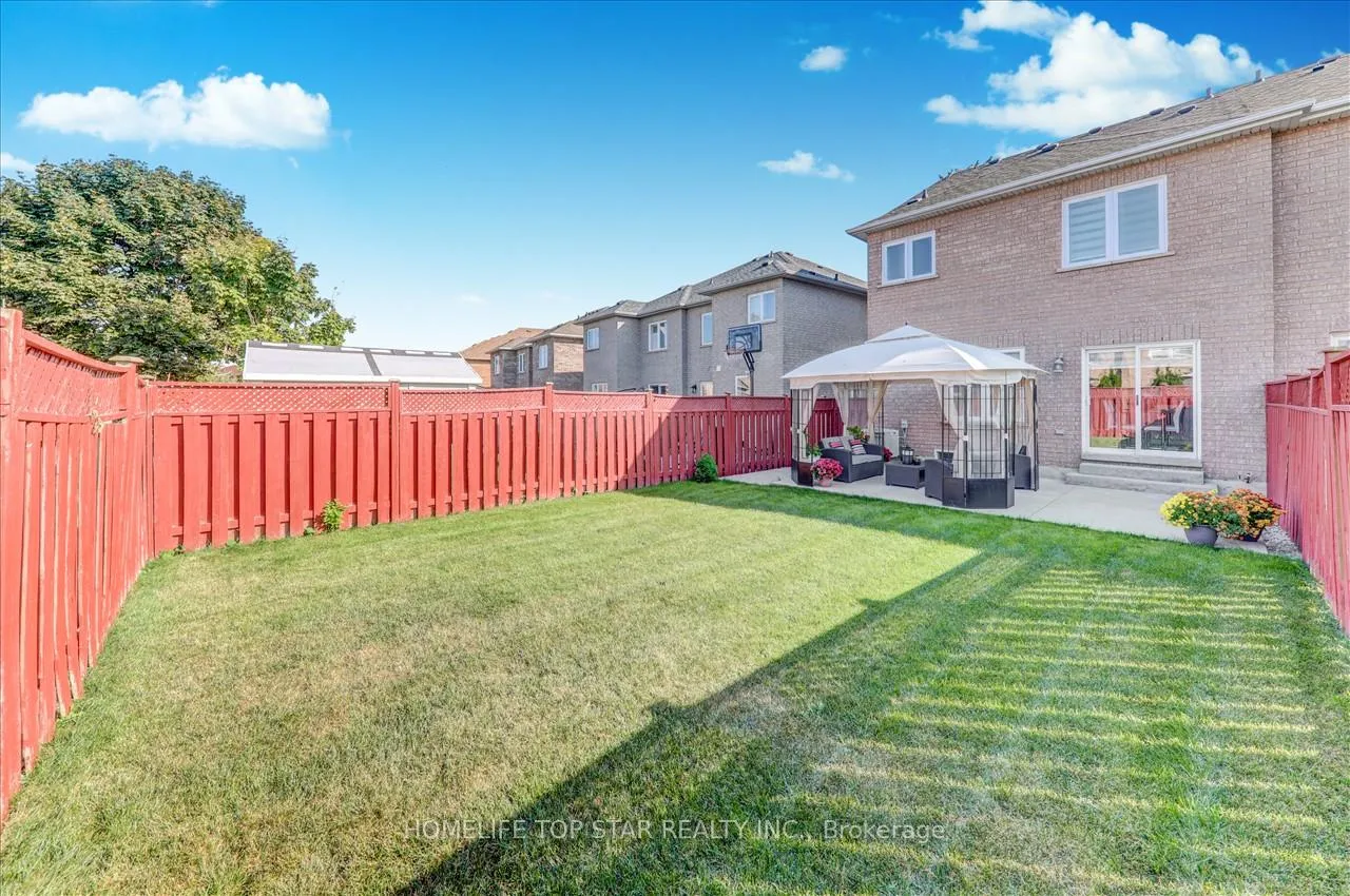 Photo 22 of 121 Casabel Drive, Vaughan, Vellore Village — HOMEH