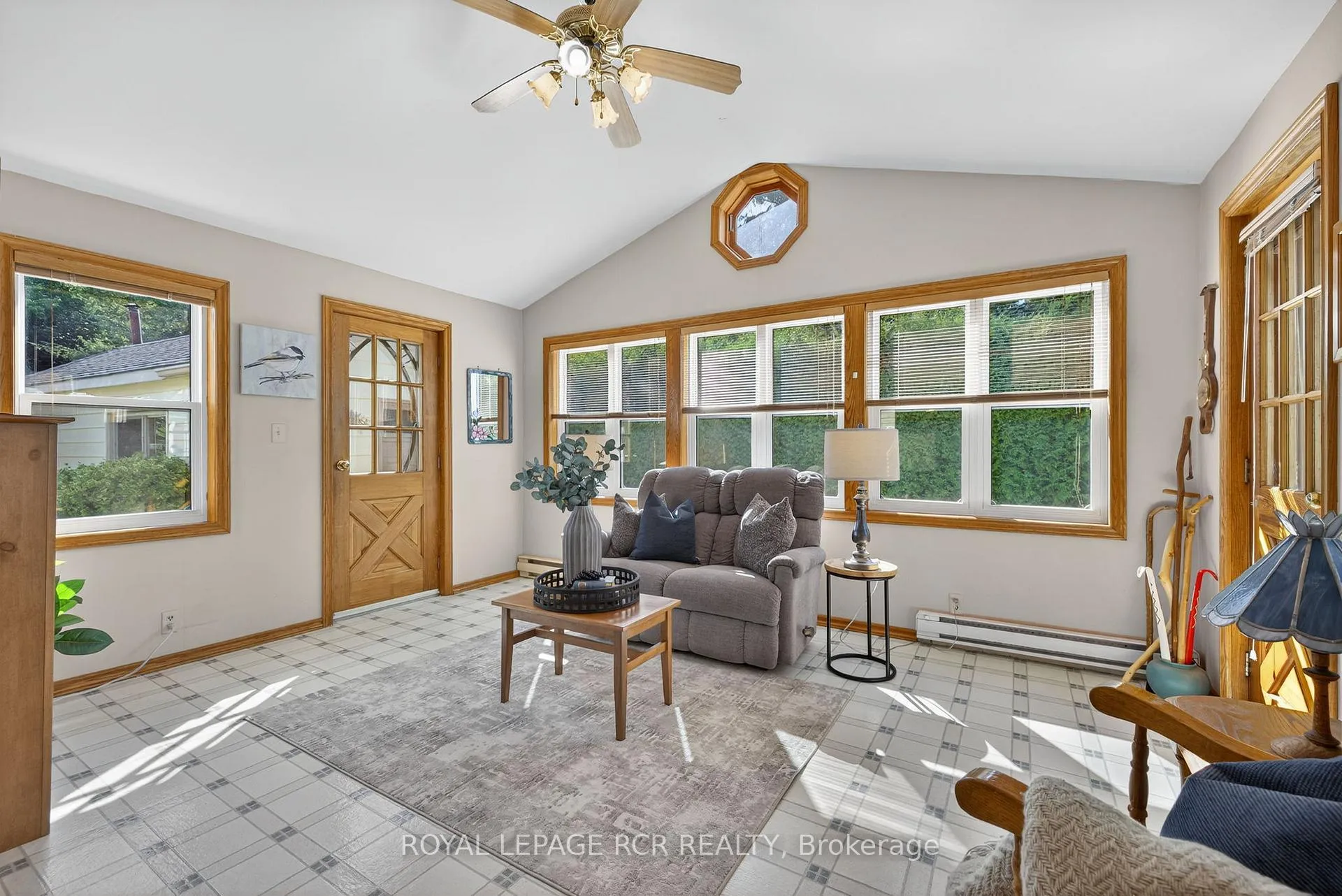 Photo 15 of 7 Wallace Avenue, Caledon, Palgrave — HOMEH
